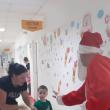 Moș Crăciun a fost cu daruri la copiii internați în Spitalul Județean de Urgență Suceava