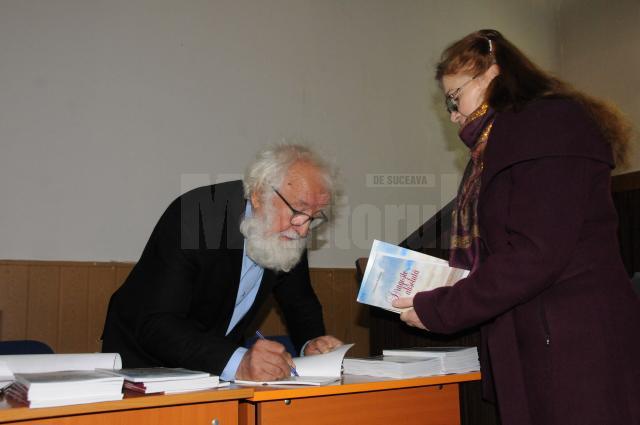 Un nou volum de versuri purtând semnătura lui Constantin Bulboacă, lansat miercuri, la Fălticeni