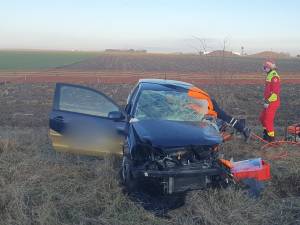 Autoturismul marca VW Polo implicat în accident