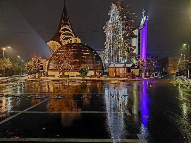 Iluminatul ornamental din Suceava, pentru sărbătorile de iarnă, oprit de astăzi