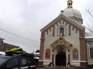 Biserica română Sf. Gheorghe din Storojineț