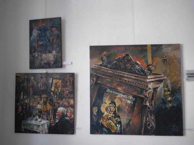 Lucrări ale pictorului ardelean Cornel Vana, care de 40 de ani trăiește din pictură, expuse în Foaierul Muzeului de Istorie