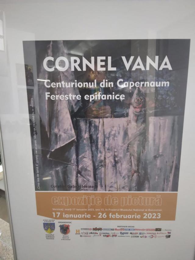 Lucrări ale pictorului ardelean Cornel Vana, care de 40 de ani trăiește din pictură, expuse în Foaierul Muzeului de Istorie