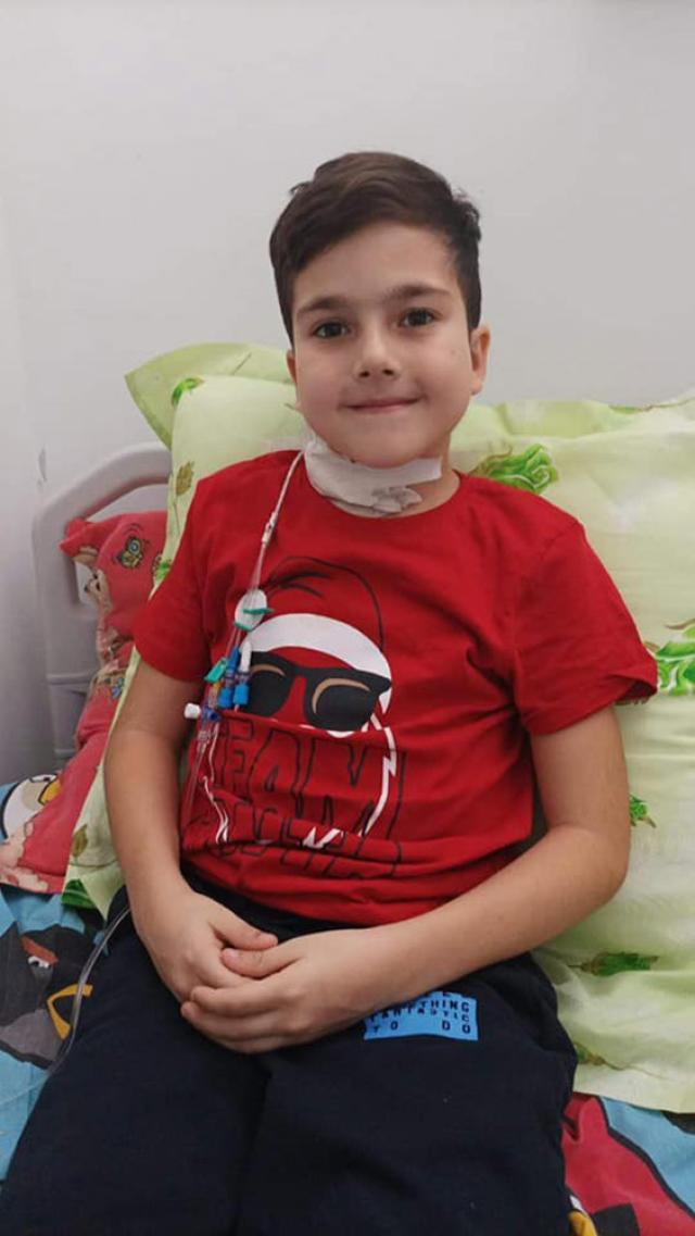 Ștefan Cristian Romașcan, în vârstă de 9 ani, a fost diagnosticat toamna trecută cu leucemie limfoblastică acută