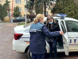 Vineri după-amiază, medicul oncolog a fost scos din arest și prezentat în fața unui magistrat de la Tribunalul Suceava