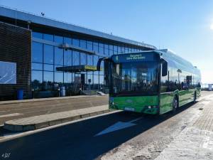 Autobuzul TPL de pe linia 8, între municipiul Suceava și Aeroport, introdus din 15 decembrie 2022, a mers cu golul zi și noapte, urmând a fi înlocuit cu un microbuz