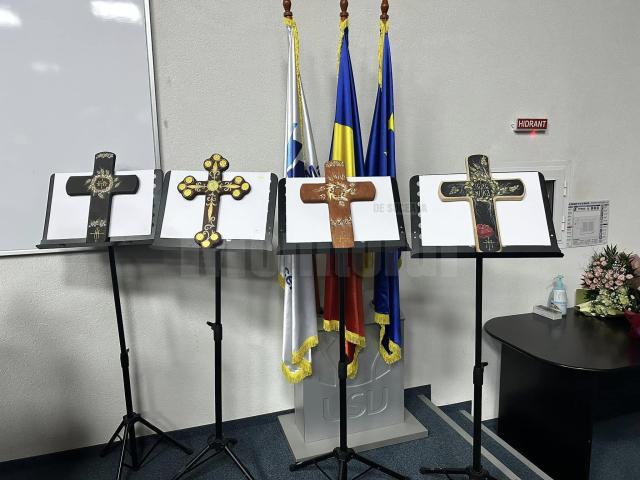 Părintele Constantin Necula a primit Ordinul „Crucea Bucovinei”