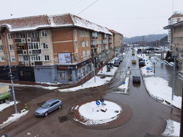 Timp de trei nzile va fi blocat traficul rutier pe strada Nicolae Bălcescu, între sensul giratoriu Orange și sensul giratoriu McDonalds, în anumite intervale orare