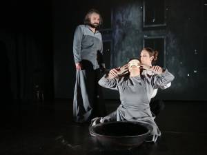 „Azilul”, cea mai nouă producție a Teatrului Municipal „Matei Vișniec” Suceava, va avea premiera pe 11 februarie
