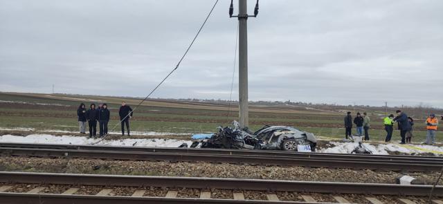 Groaznicul accident petrecut ieri, la trecerea la nivel cu calea ferată dintre Salcea și Prelipca