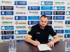 Adrian Chiruţ își continuă aventura în handbalul feminin