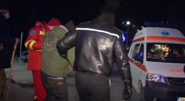 Jandarmii l-au luat de pe străzi pe bătrân în una dintre nopțile cu temperaturi foarte scăzute