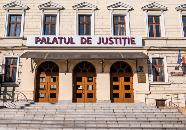 Magistrații de la Curtea de Apel Suceava au condamnat-o la 5 ani de închisoare