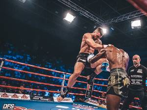 Andrei Ostrovanu este unul dintre cei mai bine cotați kickboxeri din România