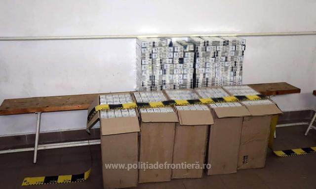 Mașină cu țigări de contrabandă în valoare de peste 40.000 de lei, oprită în Rădăuți