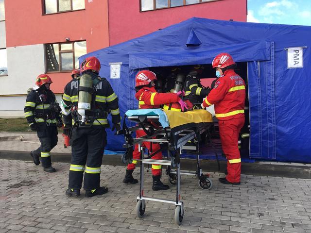 Exercițiu ISU cu simulare de cutremur la Spitalul Municipal Fălticeni