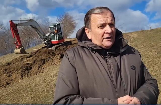 A început amenajarea drumului de acces pentru utilajele de forare pentru tronsonul Siret-Suceava-Pașcani al autostrăzii A7