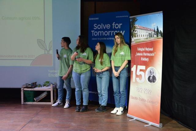 Premiul I pentru elevii de la Colegiul Eudoxiu Hurmuzachi