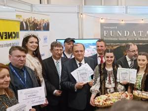 Gheorghe Flutur a primit premiul pentru Bucovina destinație turistică a anului 2023