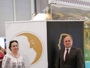Ruta Culturală „Pe urmele geniilor” a fost promovata de consiliile județene Suceava și Botoșani la Târgul de Turism al României