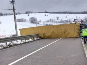 Un șofer ucrainean a blocat total traficul pe E85 timp de mai multe ore