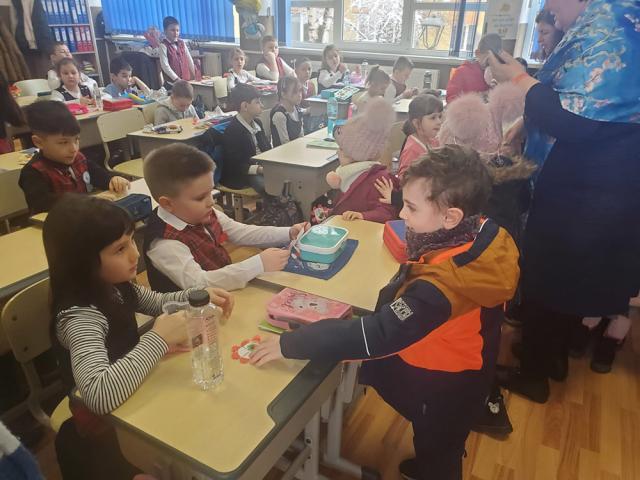 Preșcolari și elevi din județele Suceava și Botoșani au participat la campania ,,Un gând bun de mărţişor”