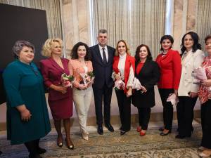 Delegația de femei din Suceava împreună cu Marcel Ciolacu și Gabriela Firea