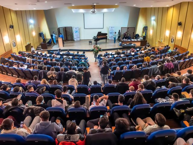 Concursul „PROSOFT@NT” s-a desfășurat la Piatra Neamț