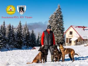 Unitatea canina a Salvamont Suceava si-a reinnoit brevetul de interventii la avalanse