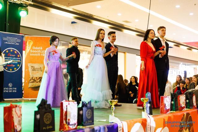S-au desemnat câștigătorii Concursului judeţean „Miss & Mister Bucovina”, ediţia a IX-a