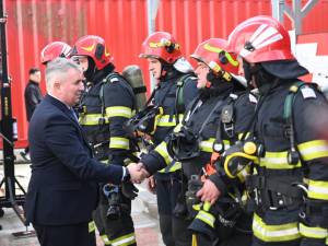 Ministrul Lucian Bode la poligonul de pregatire a pompierilor Siret