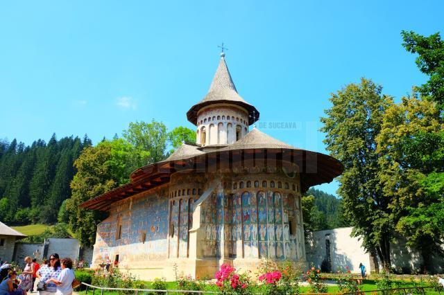 Ținutul Mănăstirilor din Bucovina este nominalizat la categoria Tărâmuri cu istorie și tradiție