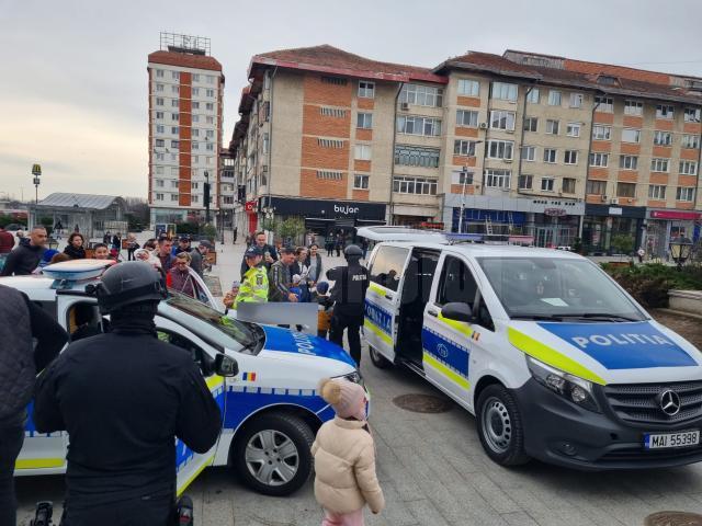 Momente frumoase, sâmbătă, pe esplanada centrală