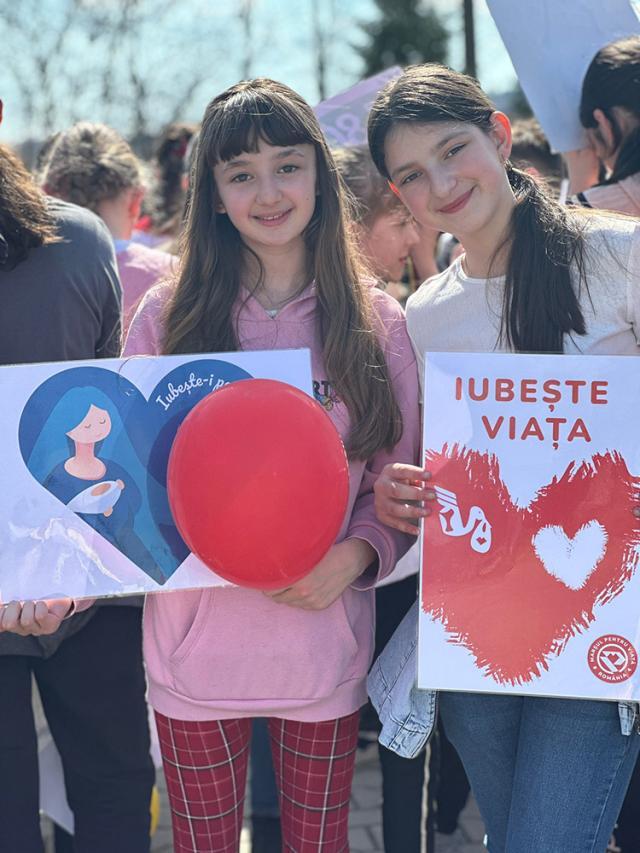 „Marșul pentru viață”, inițiat de Școala „George Tofan” Bilca - un eveniment dedicat prețuirii și ocrotirii vieții