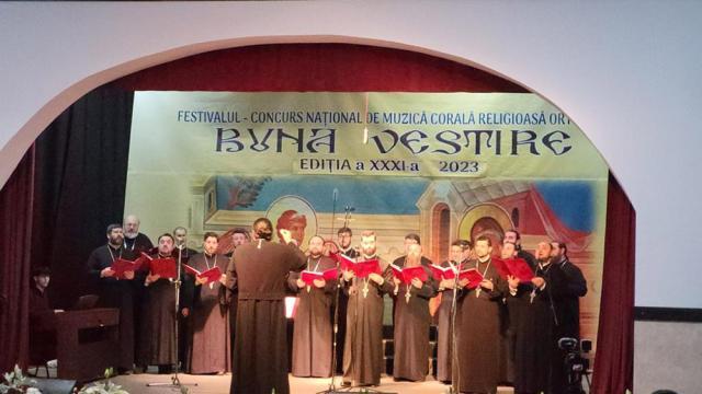 Corala „Ștefan Nosievici” a câștigat marele premiu al Festivalului „Buna Vestire” de la Fundu Moldovei