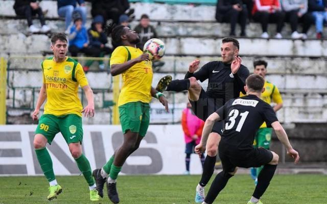 Foresta și Ceahlăul au remizat pe Areni după un meci de luptă. Foto Fotograful Sportiv