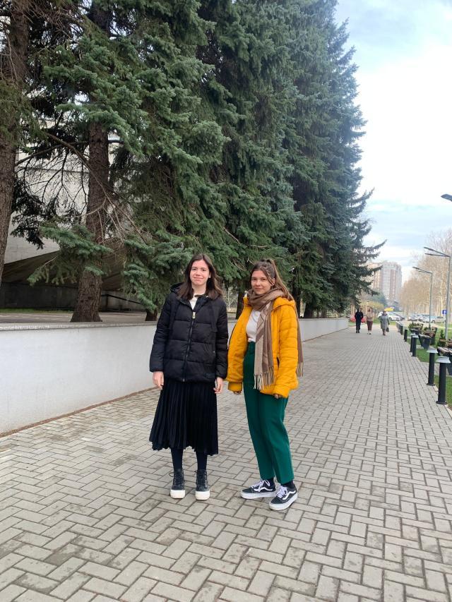 Cupa Mare și medalie de argint pentru două eleve ale Liceului Filadelfia, la un concurs de cercetare