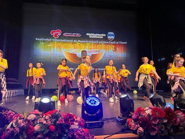 Cea de-a VI-a ediție a Festivalului Internațional de Muzică Ușoară pentru Copii și Tineri „Voci de Îngeri”