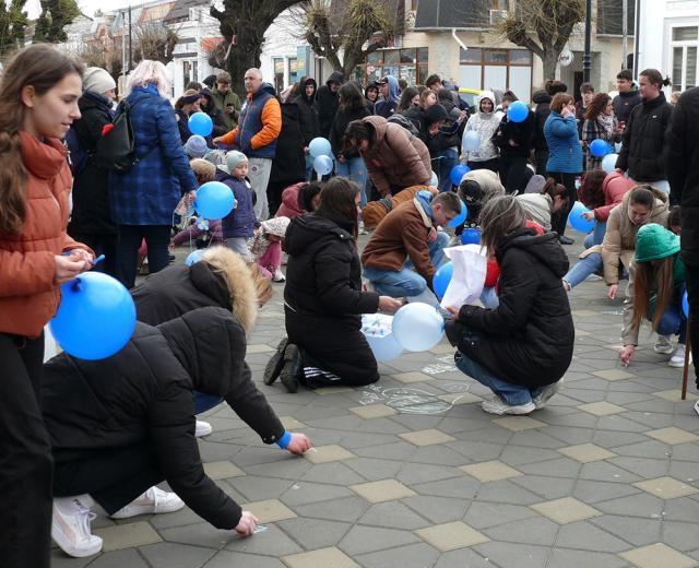 Marșul de Conștientizare a Autismului, la Fălticeni