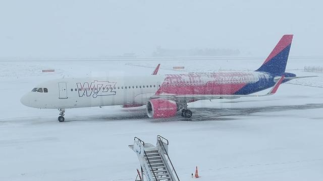 Vremea severă a blocat și Aeroportul Suceava