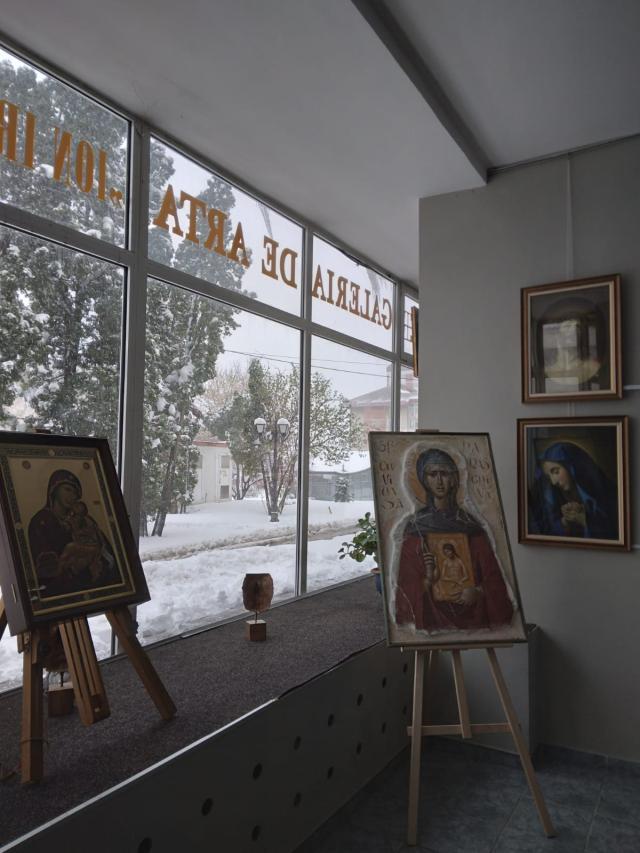 „Semne ale luminii”, la Galeria de Artă „Ion Irimescu” Suceava