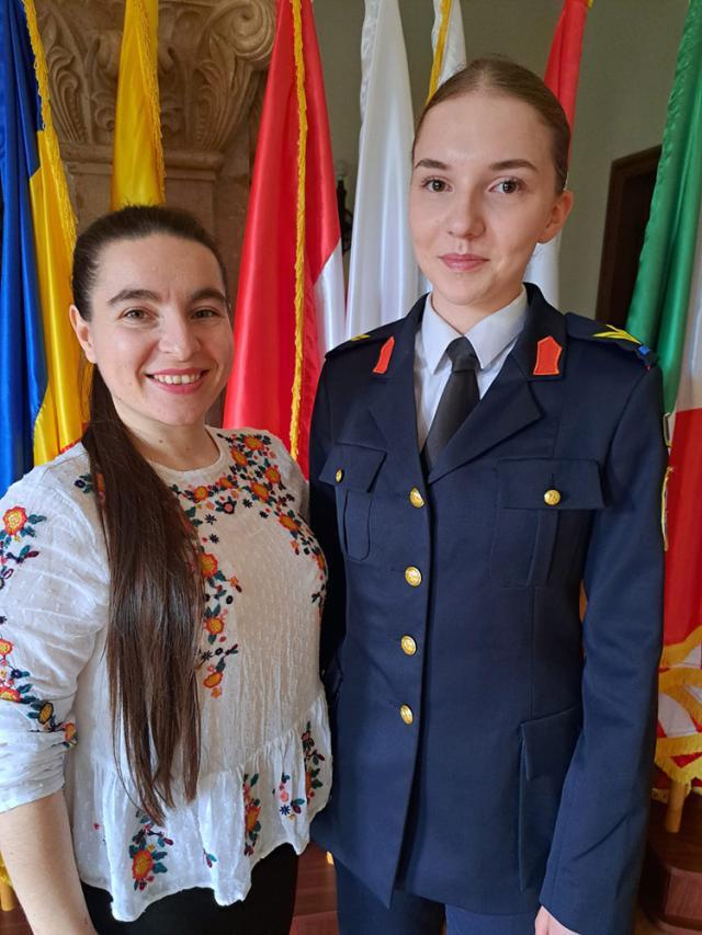 Loc pe podium pentru o elevă a Colegiului Militar, la un concurs mondial de eseuri