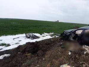 Șofer în vârstă de 19 ani mort și prietenii răniți după un accident cu un BMW pe șoseaua de centură a Sucevei
