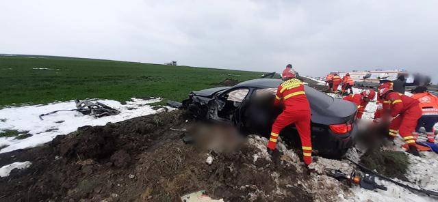 Șofer în vârstă de 19 ani mort și prietenii răniți după un accident cu un BMW pe șoseaua de centură a Sucevei