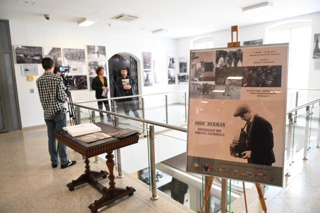 Expoziția „Iosif Berman. Fotografii din România interbelică”