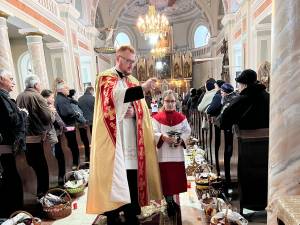 Polonezii din Bucovina au sărbătorit Paștele în mod tradițional