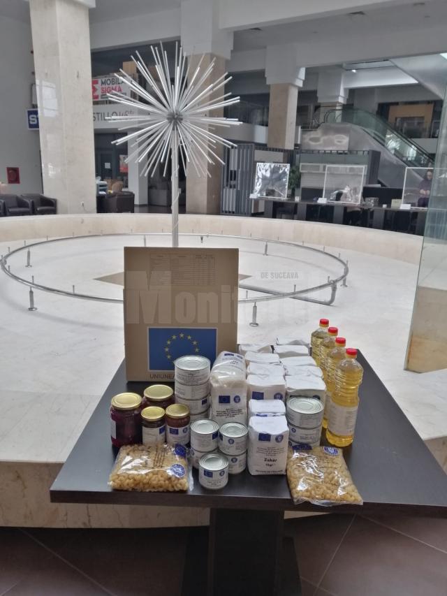 944 cutii cu produse alimentare de la Ue au fost distribuite în Suceava înainte de Paște