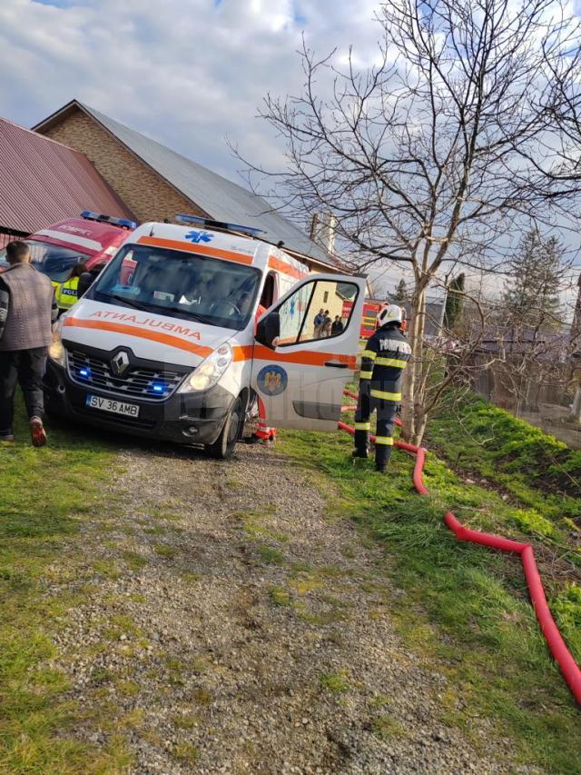 Un bărbat a suferit arsuri într-un incendiu izbucnit la o casă din comuna Fântâna Mare