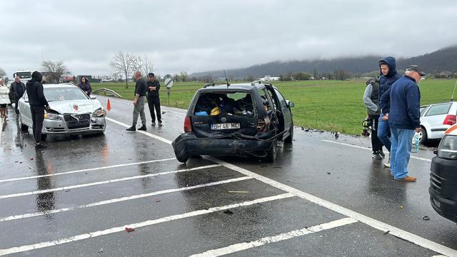 Accident cu patru răniți în a doua zi de Paște, provocat de un șofer neatent