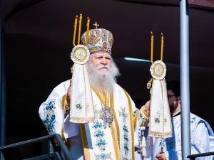 Înaltpreasfințitul Părinte Calinic